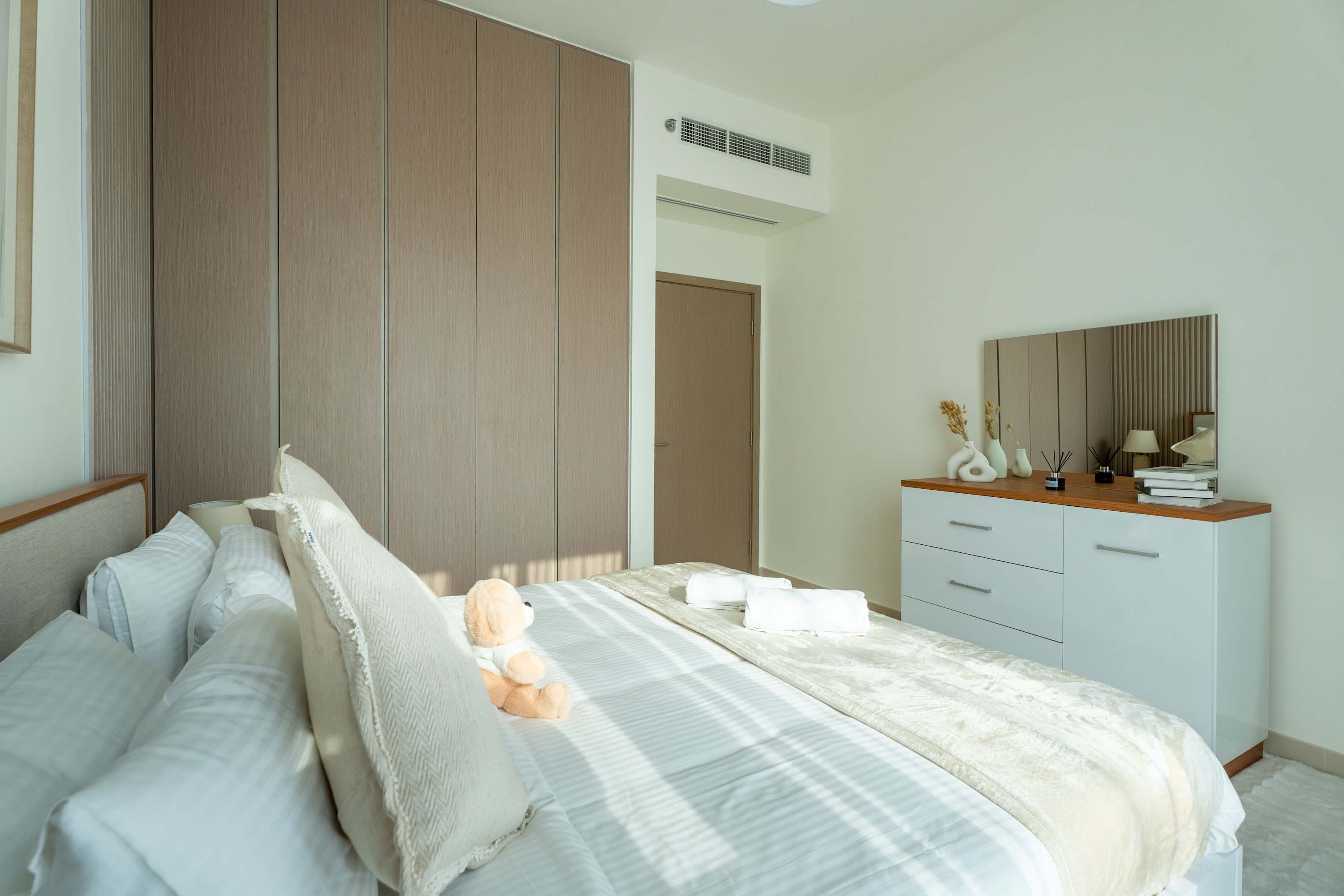 Rentico | Workspace 1BR Hills Park | Pool & Mall โ photo 16
