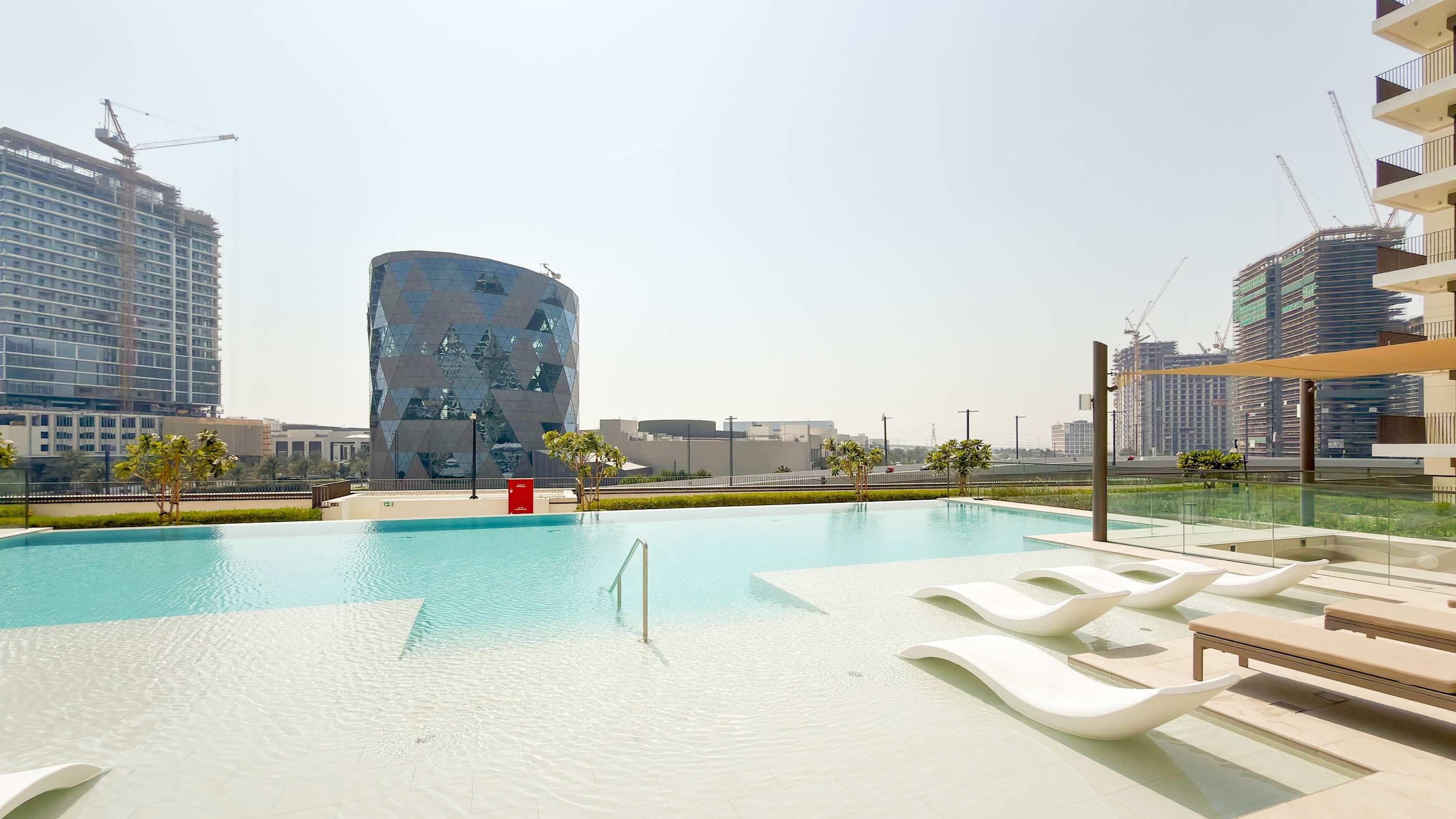 Rentico | Workspace 1BR Hills Park | Pool & Mall โ photo 29