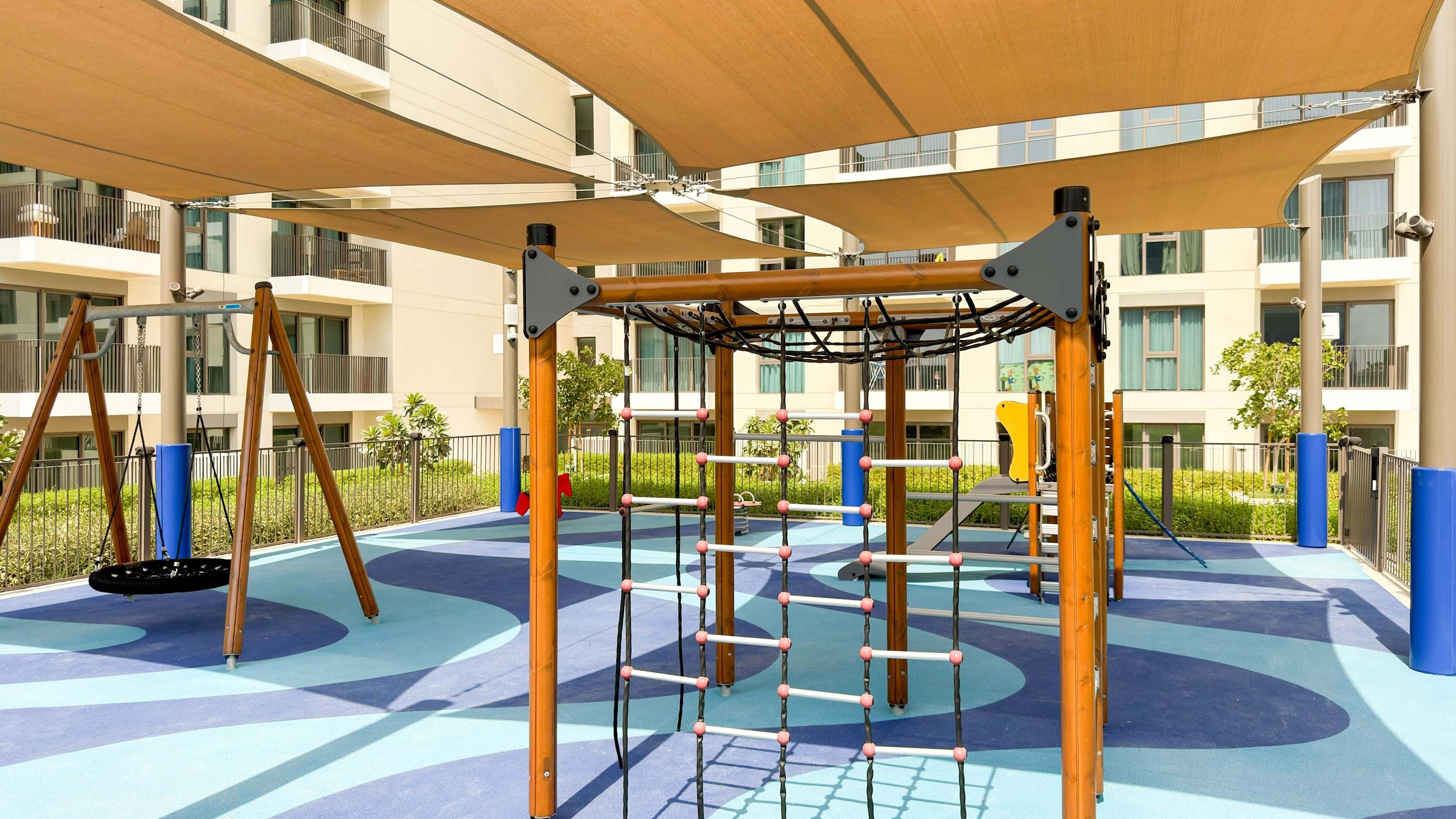 Rentico | Workspace 1BR Hills Park | Pool & Mall โ photo 30