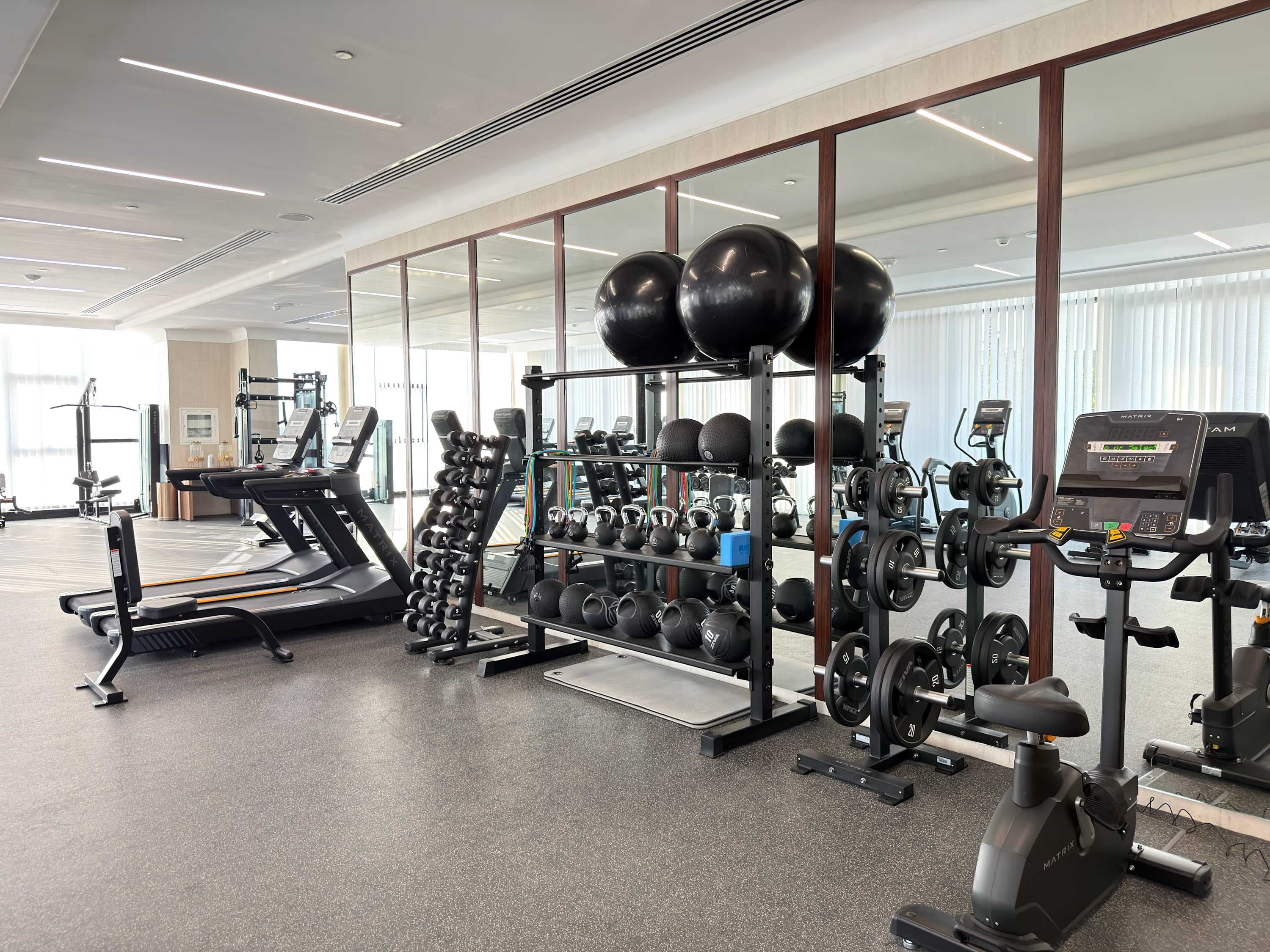 Rentico | Skyhills Studio | Pool, Sauna, Gym, BBQ โ photo 26