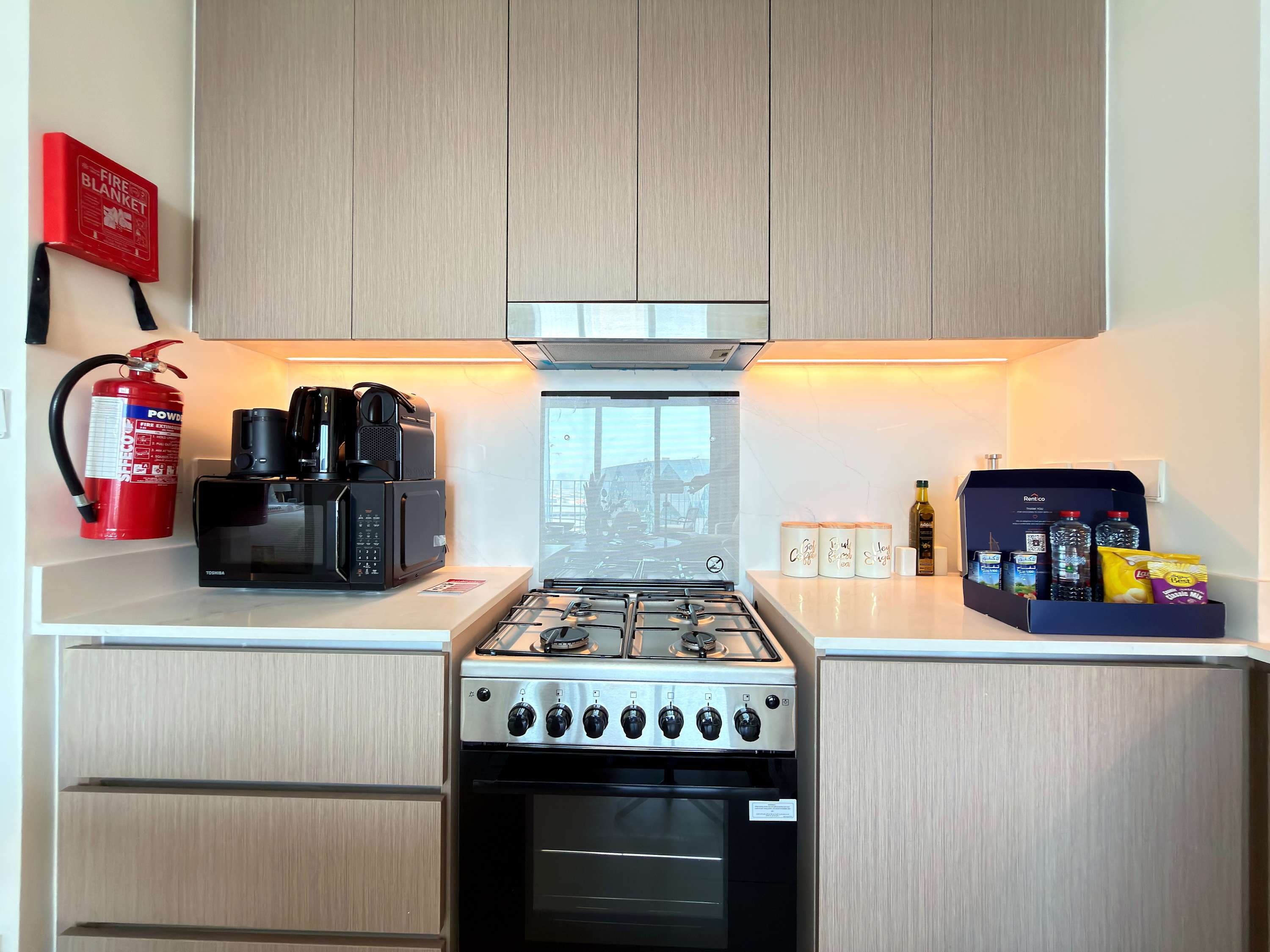 Rentico | Luxury 1BR Hills Park | Pool & Mall โ photo 10