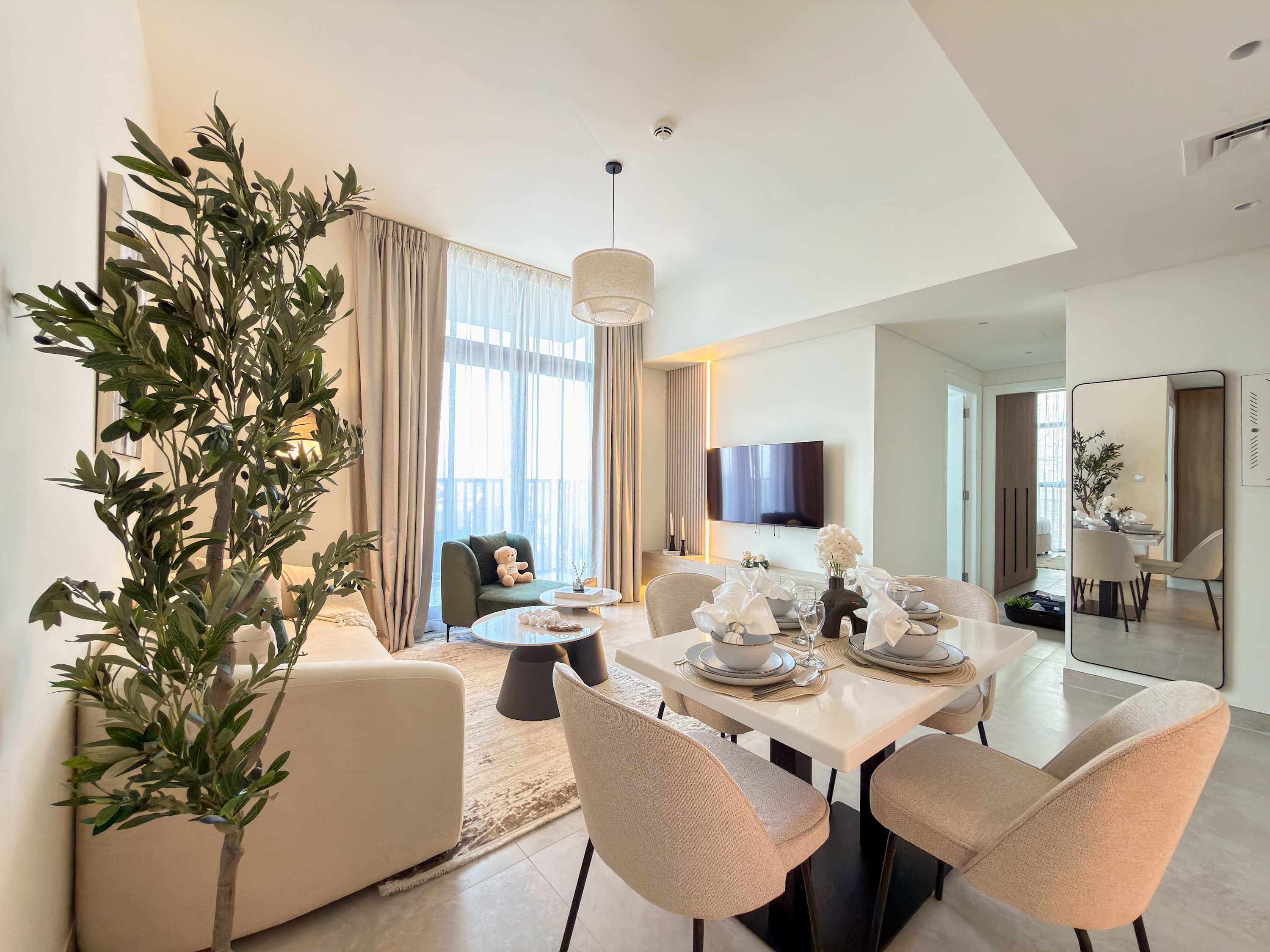 Rentico | 2BR + Office | Pool & Skyline View | JVT โ photo 9
