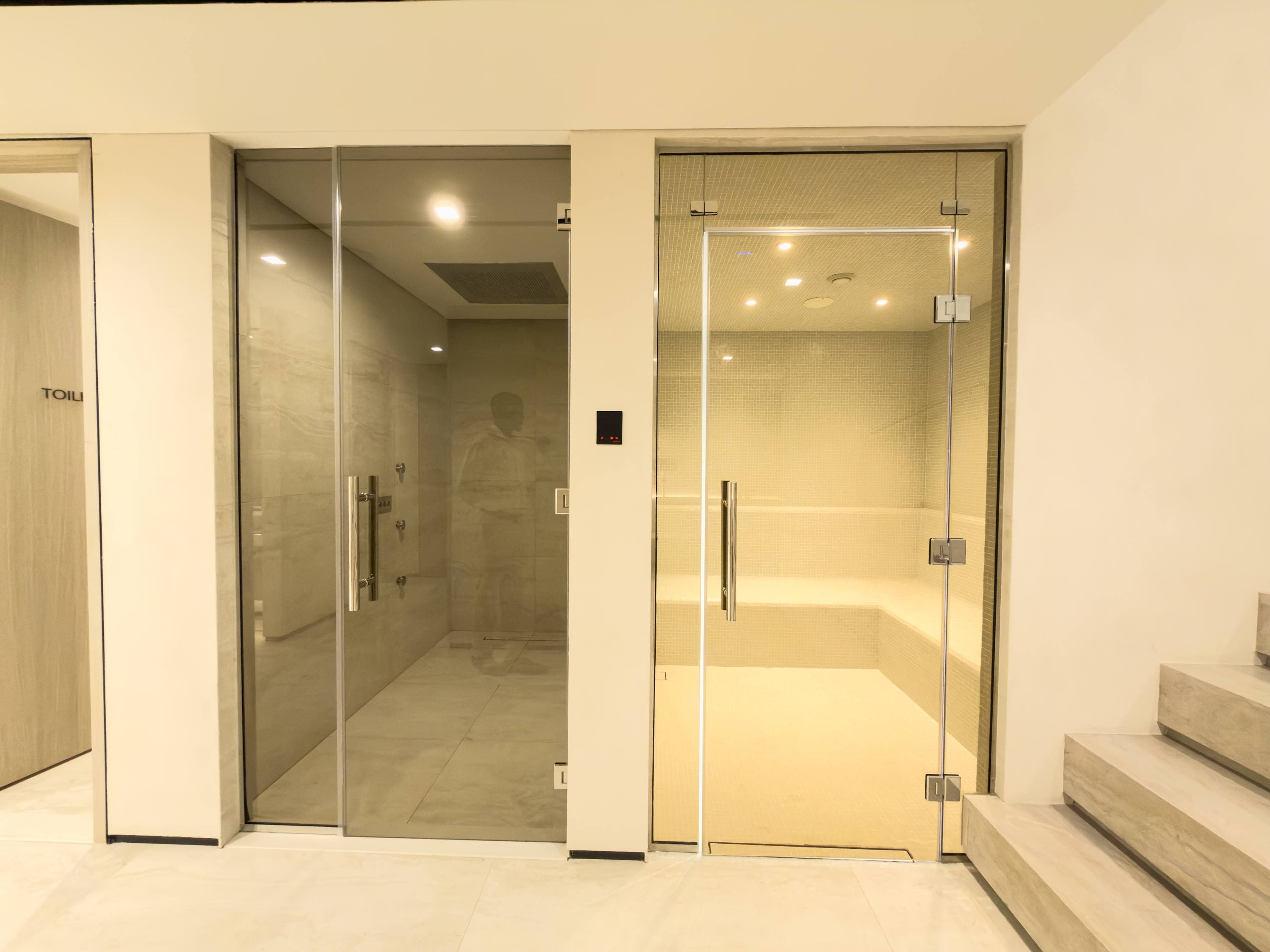 Rentico | 1BR Marina Waterfront | Pool & Cinema โ photo 22