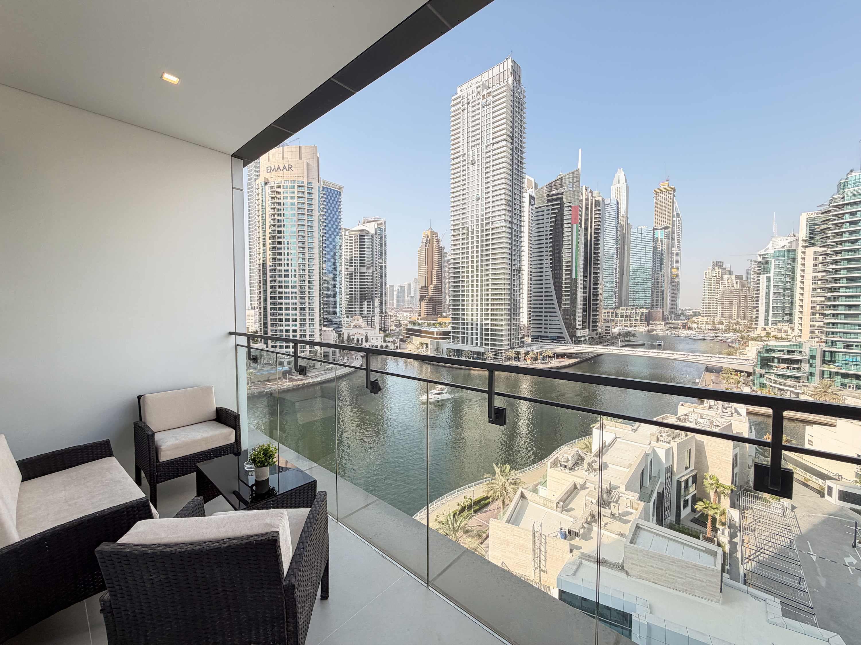Rentico | 1BR Marina Waterfront | Pool & Cinema โ photo 11